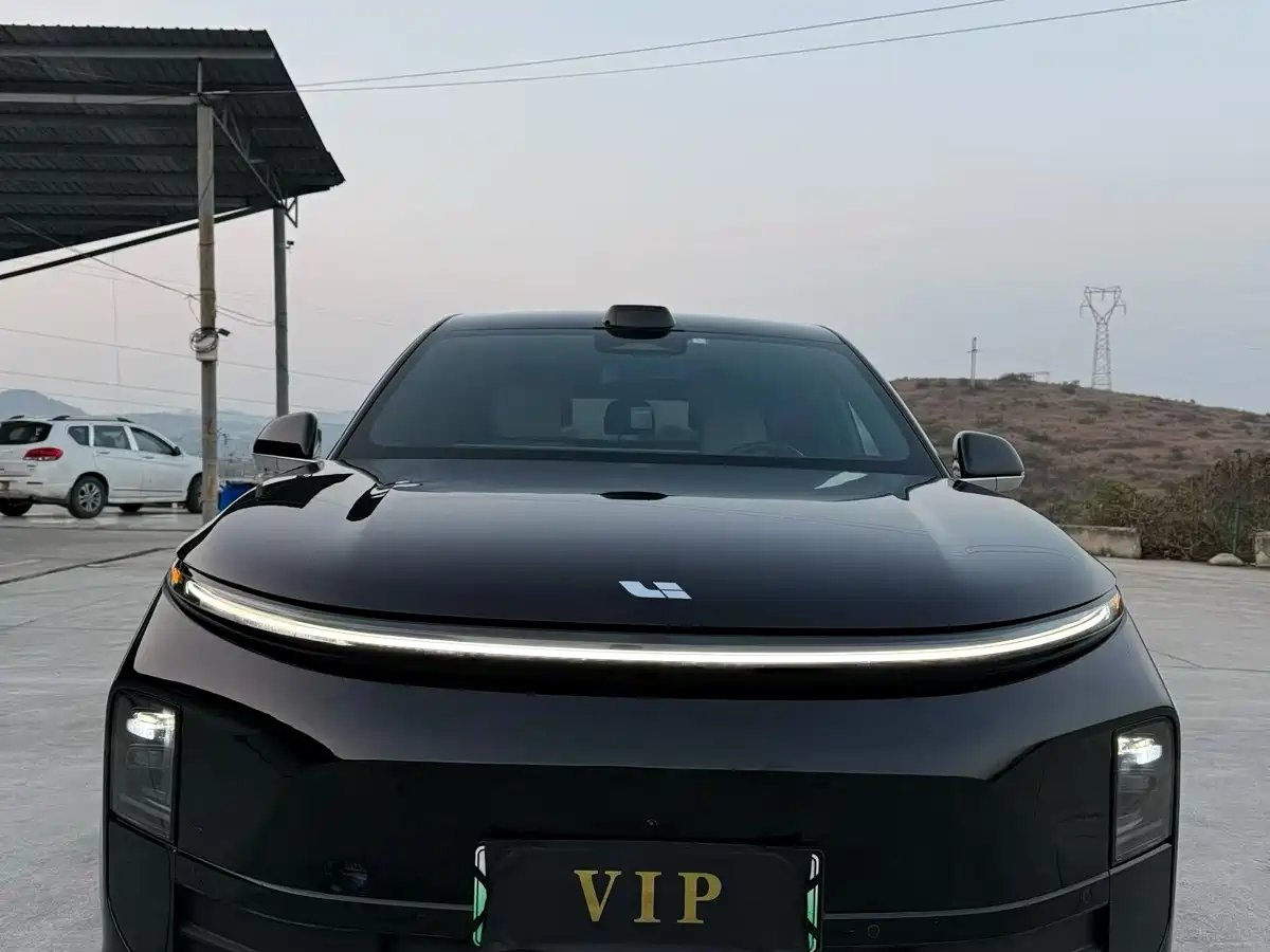 Li Auto IDEAL L6