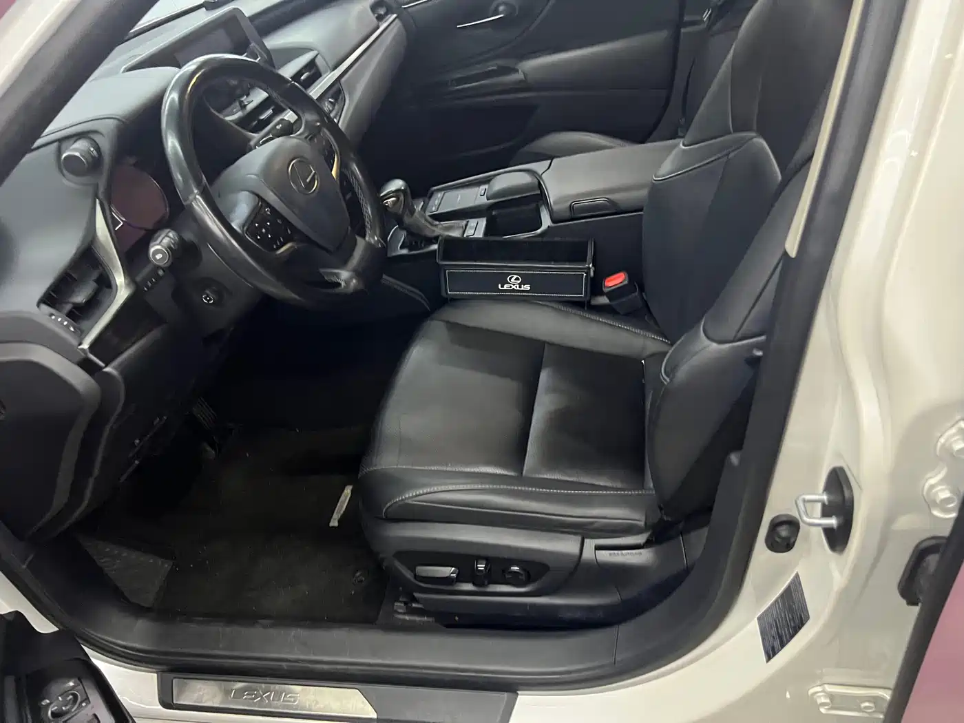 Lexus ES 2020 200 Excellence фото 5