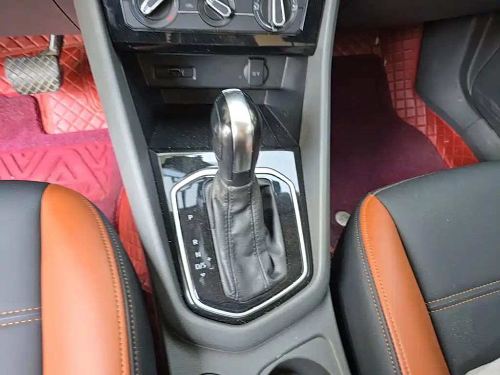 Jetta VS5 2020 2019 280TSI Automatic Progressive Edition