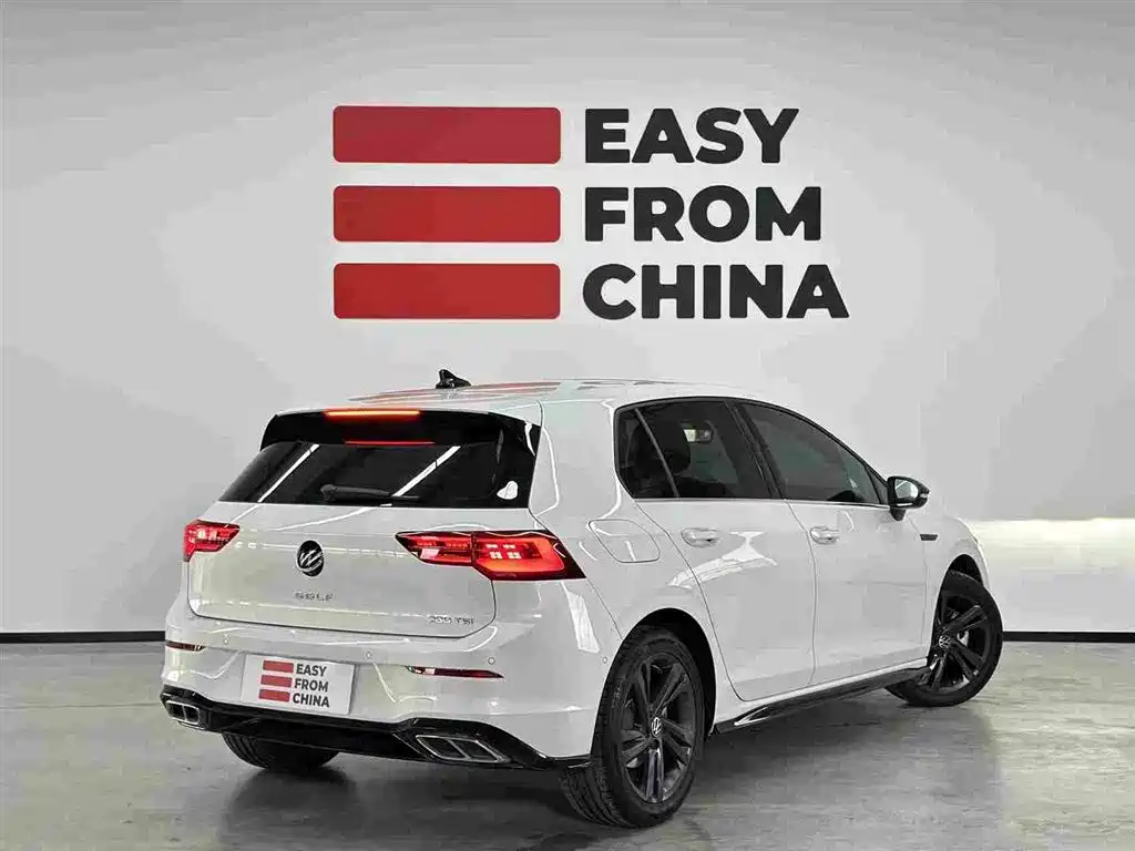 Фото 6 - Volkswagen Golf