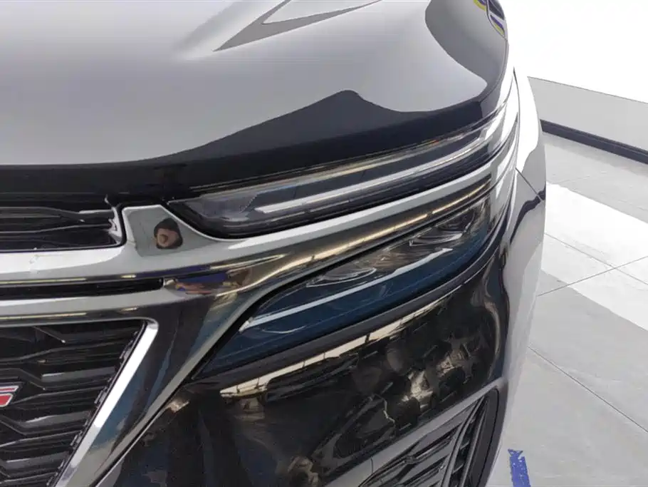 Chevrolet Equinox 2021 550T RS 4WD Intelligent Defender Edition фото 5
