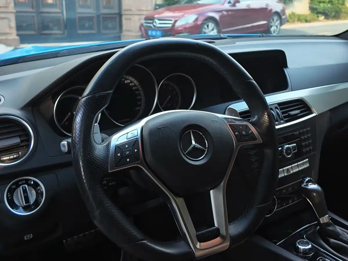 Mercedes-Benz C-Class AMG 2013 2014 AMG C 63 Edition 507