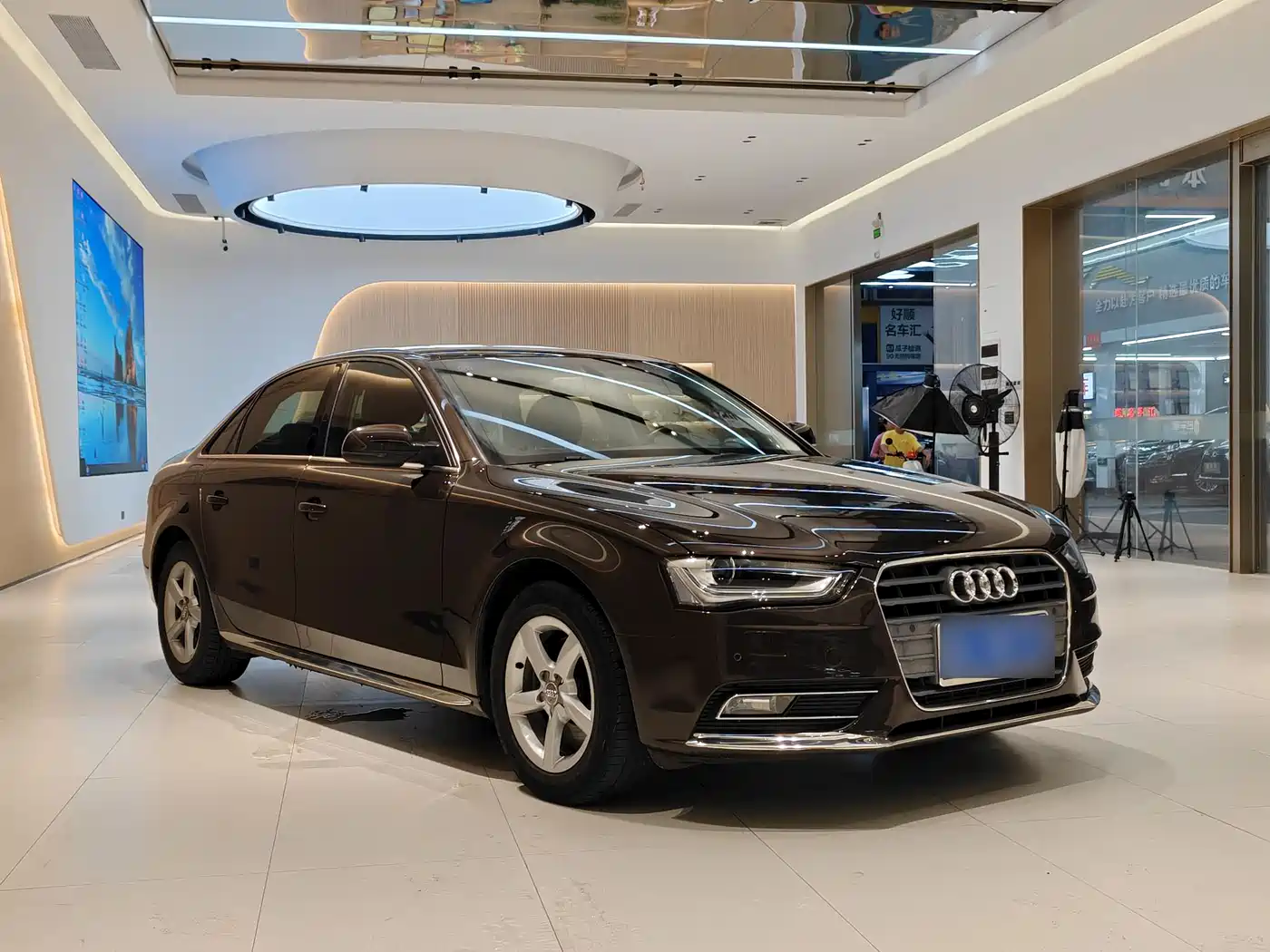 Audi A4L 2015 35 TFSI Auto Standard фото 3
