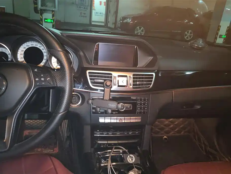 Mercedes-Benz E-Class 2014 Facelift E 260 L Sport фото 13