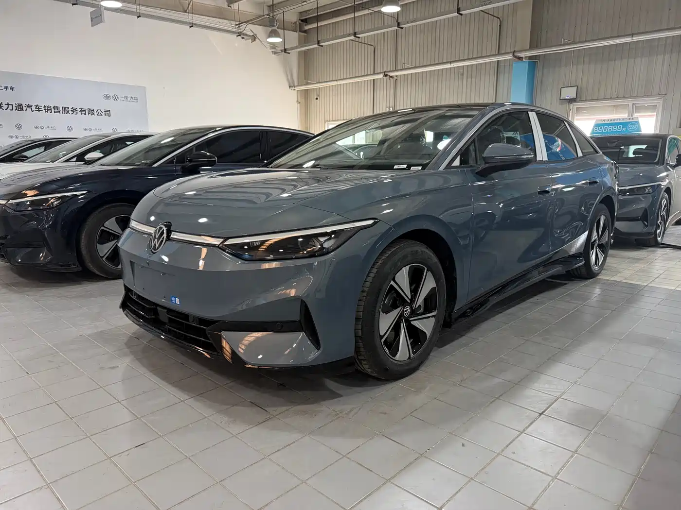 VOLKSWAGEN ID.7 VIZZION