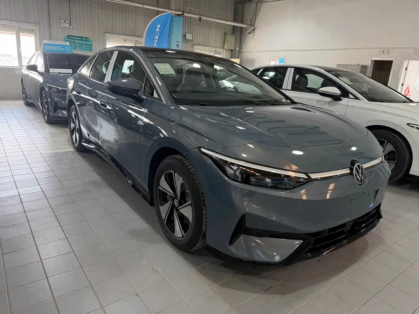 VOLKSWAGEN ID.7 VIZZION