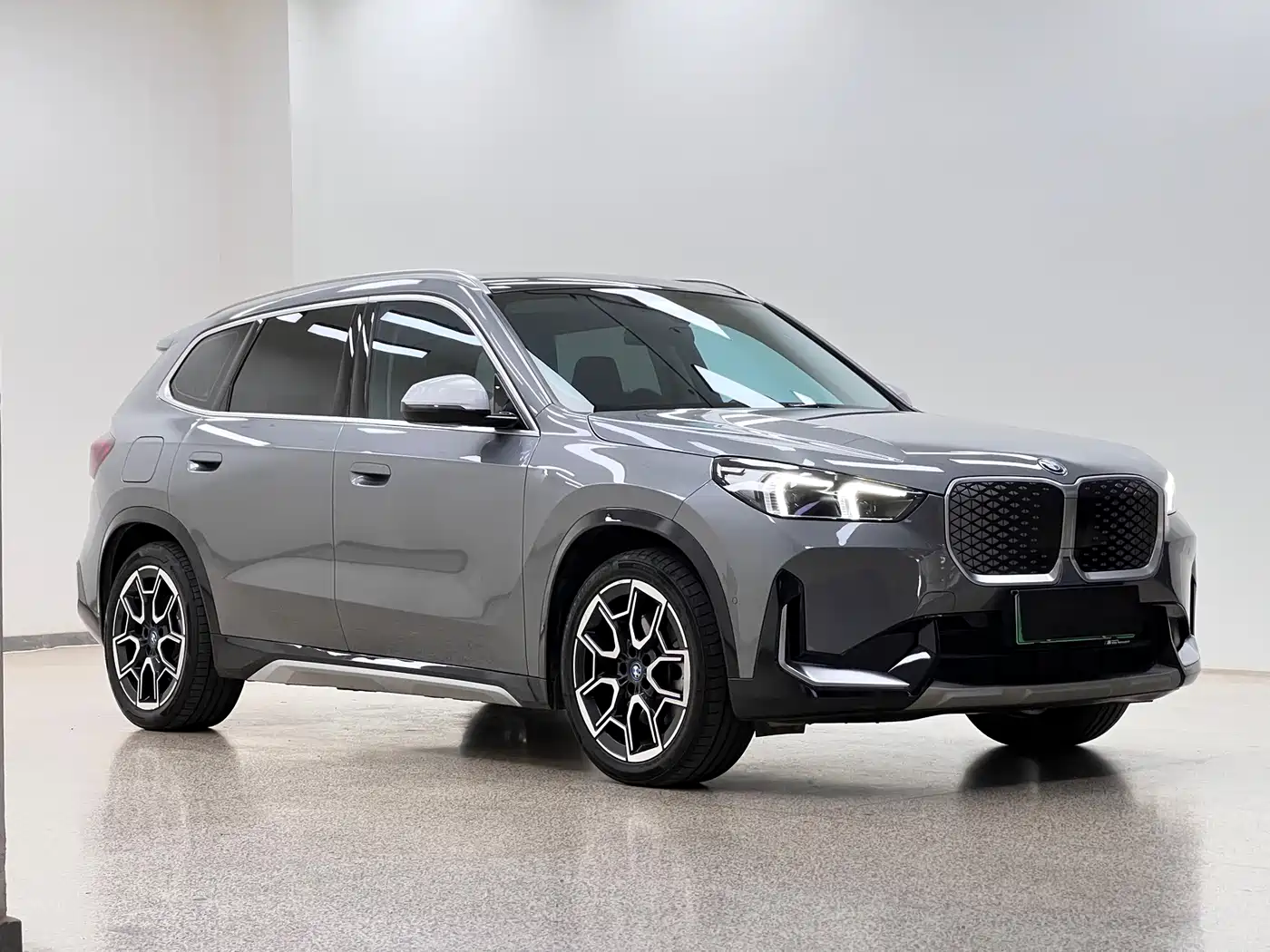 BMW iX1 2023 2023 xDrive30L X Design Package