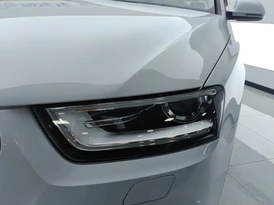 Audi Q3 2015 30 TFSI Comfort фото 5