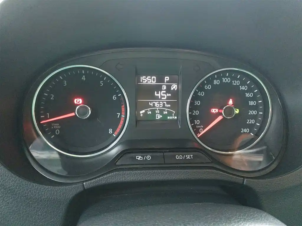 Volkswagen Polo 2018 1.5L Auto Comfort фото 12