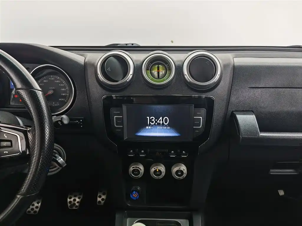 BAIC ORV Beijing Offroad BJ40 2016 Model 40L 2.0T Manual 4WD Premium фото 12