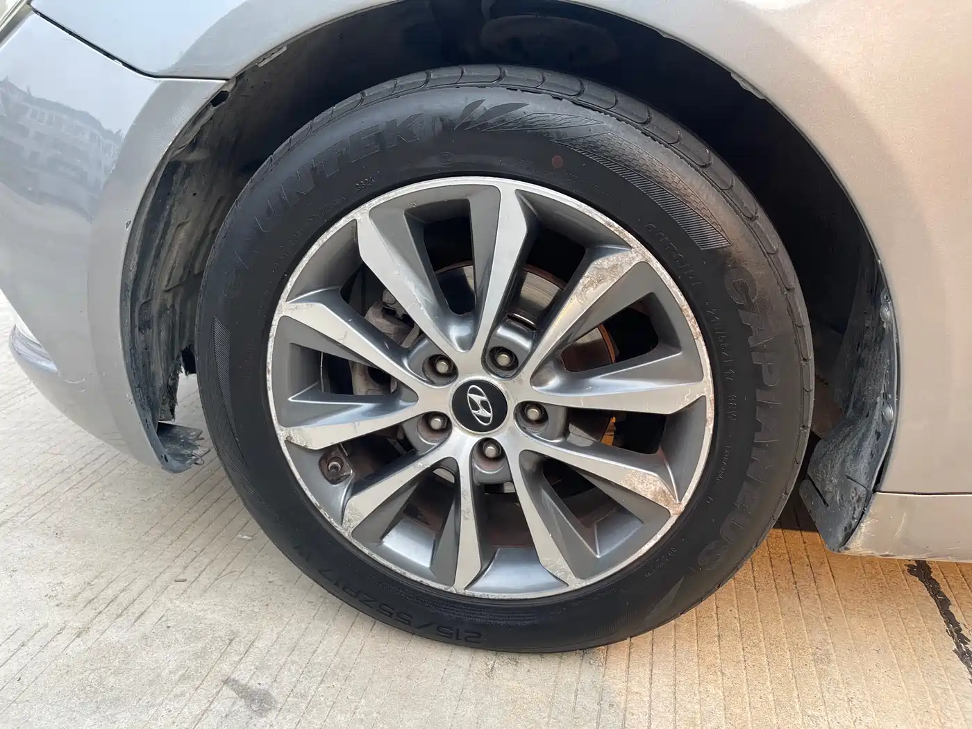 Hyundai Sonata 2013 2.0L Automatic Luxury Edition фото 13