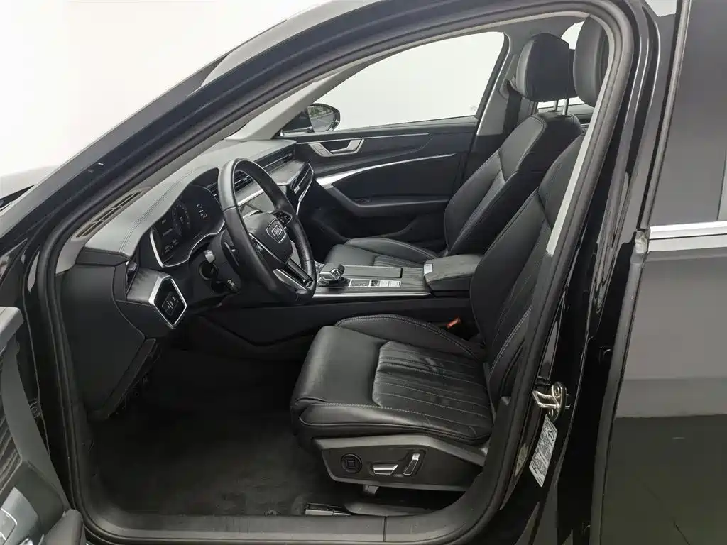 Audi A6L 2024 45 TFSI quattro Premium Elegance фото 10