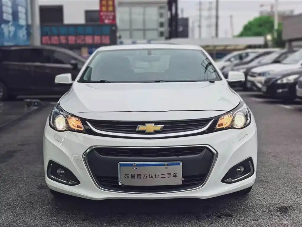 Chevrolet Malibu 2017 1.5T Automatic Luxury Edition фото 4