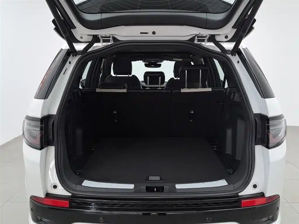 Land Rover Discovery Sport 2022 Model 249PS R-Dynamic S Performance Edition 5-Seater фото 16