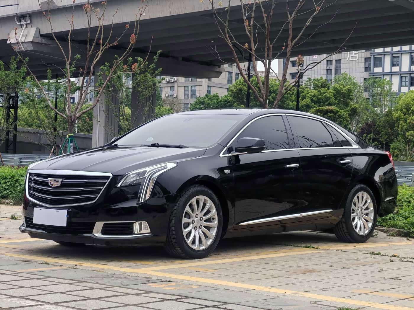 Cadillac XTS