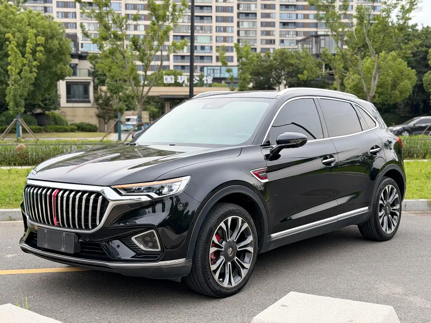 Hongqi HS5 2019 2.0T Smart Connect Enjoy 4WD Edition
