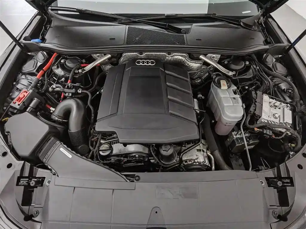 Audi A6L 2021 45 TFSI Exclusive Elegance фото 6