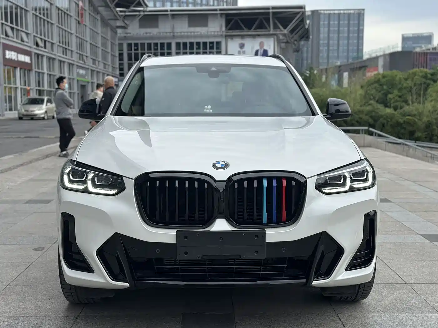 BMW X3 2023 Facelift xDrive30i Leading M Night Package фото 2
