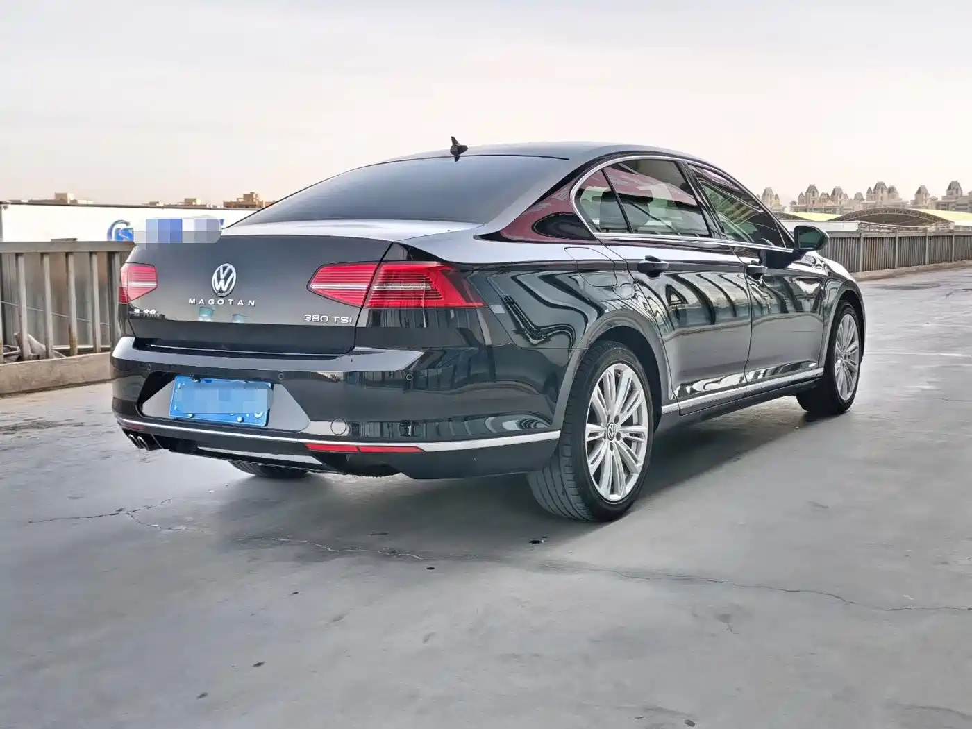 Volkswagen Magotan 2018 280TSI DSG Comfort фото 5
