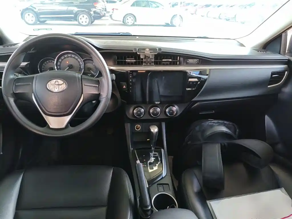 Toyota Levin 2014 1.6G CVT Elite Edition фото 10
