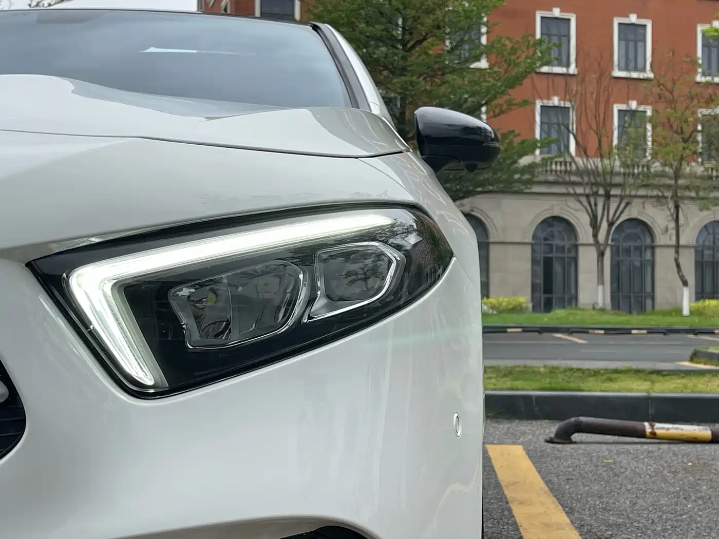 Mercedes-Benz A-Class 2022 Facelift III A 200 L Sport Sedan Fashion фото 8