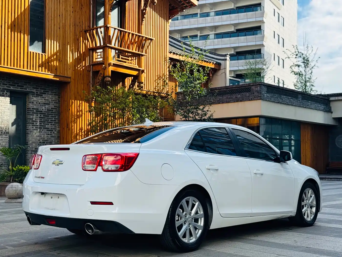 Chevrolet Malibu 2014 1.6T Automatic Luxury фото 8