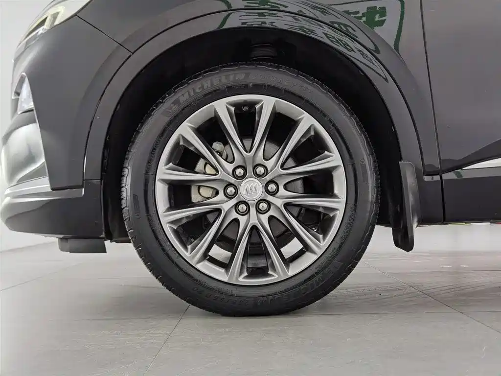 Buick Enclave 2020 28T 4WD Premium Model фото 17