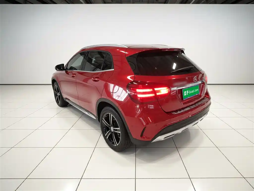 Mercedes-Benz GLA 2019 GLA 200 Fashion фото 5