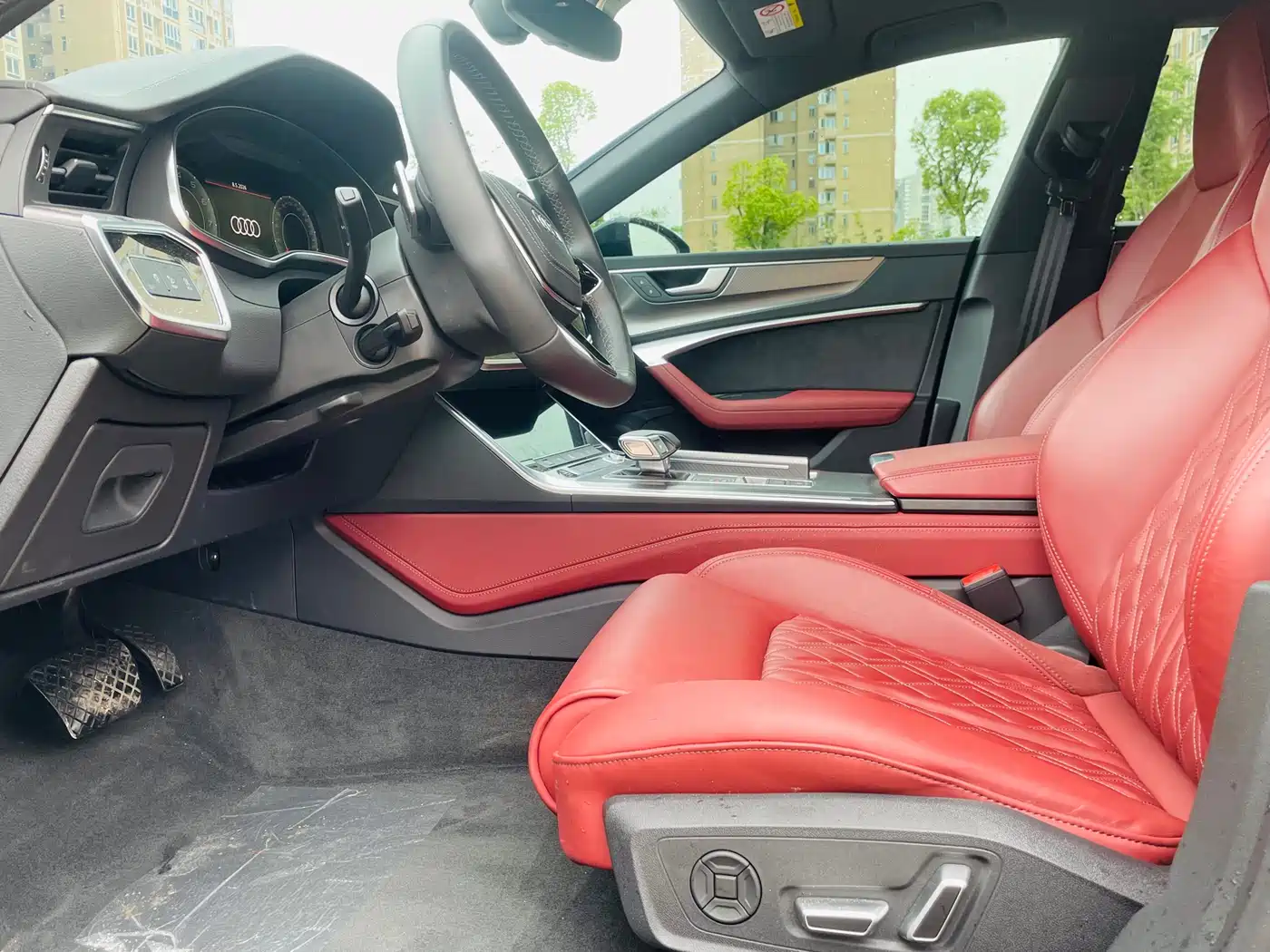 Audi A7L 2025 Model Year 45 TFSI quattro Black Knight Edition фото 4