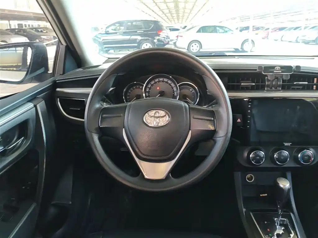 Toyota Levin 2014 1.6G CVT Elite Edition фото 11