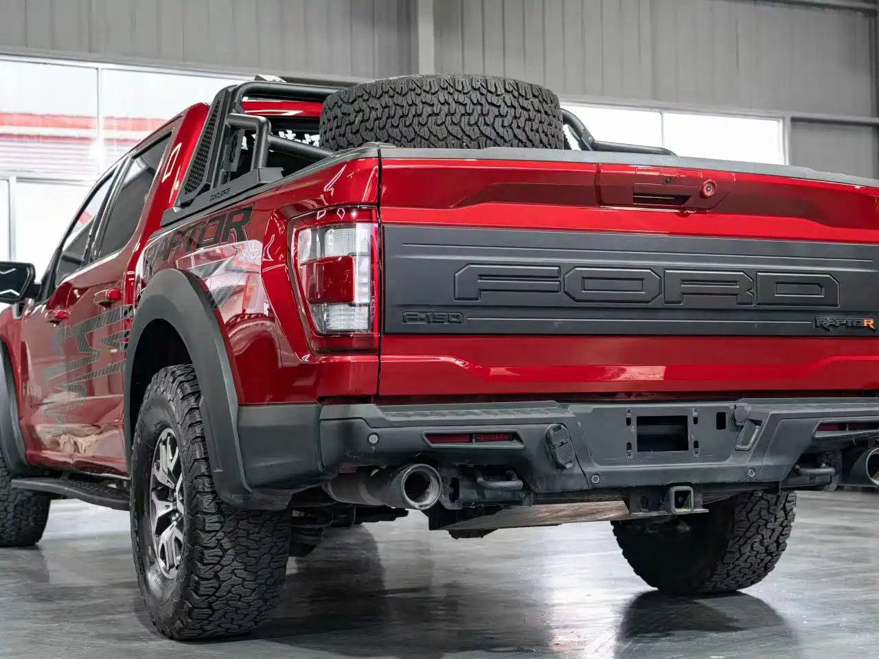 FORD F-150 RAPTOR