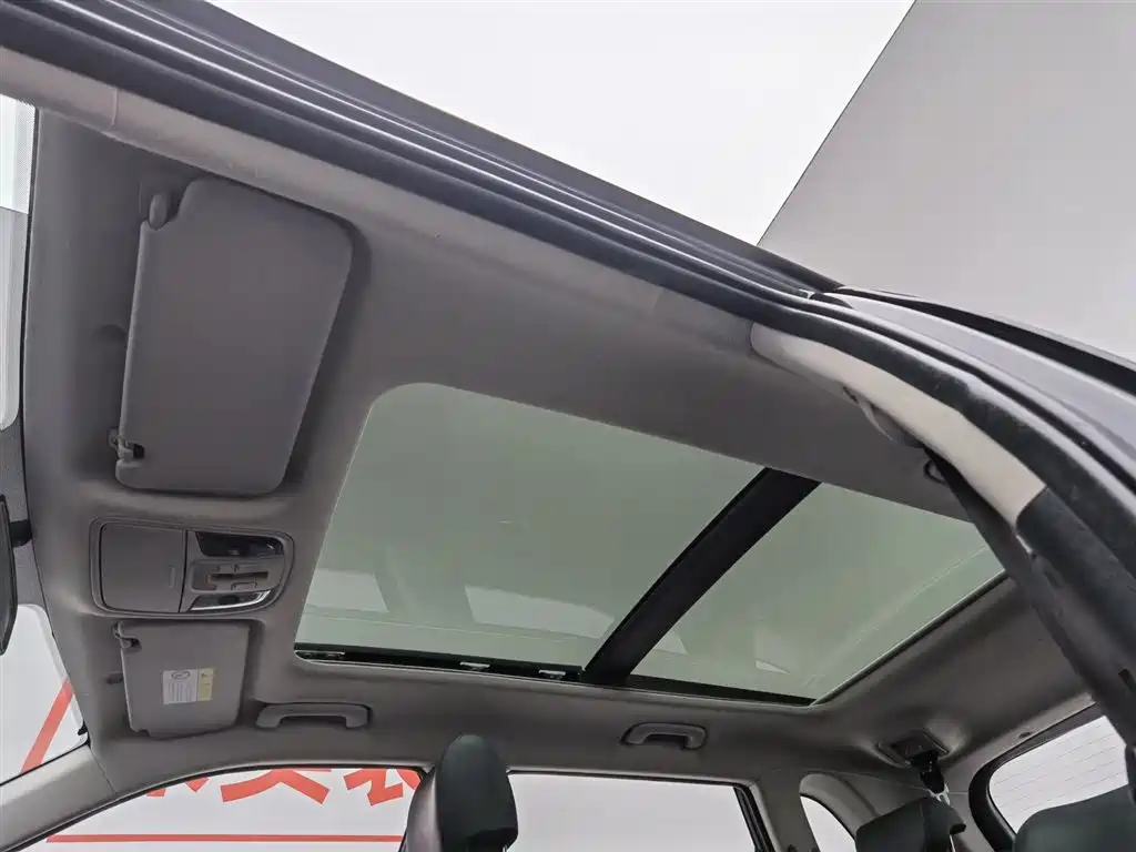 Kia Sportage 2018 2.0L Automatic Smart Luxury (China V) фото 14