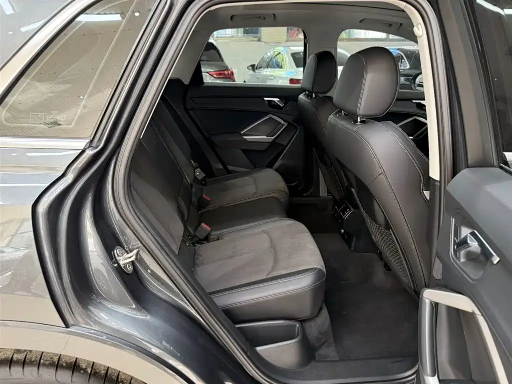 Audi Q3 2023 35 TFSI Fashion Dynamic (1.4T) фото 22