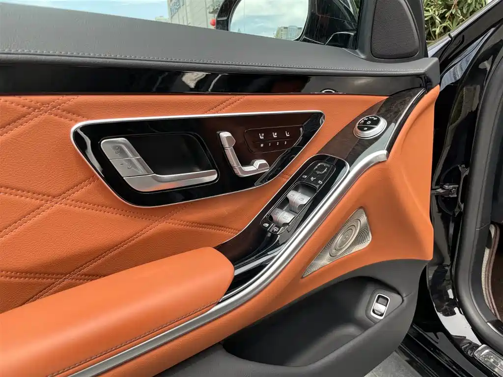 Mercedes-Benz Maybach S-Class 2024 Facelift S 480 4MATIC фото 11