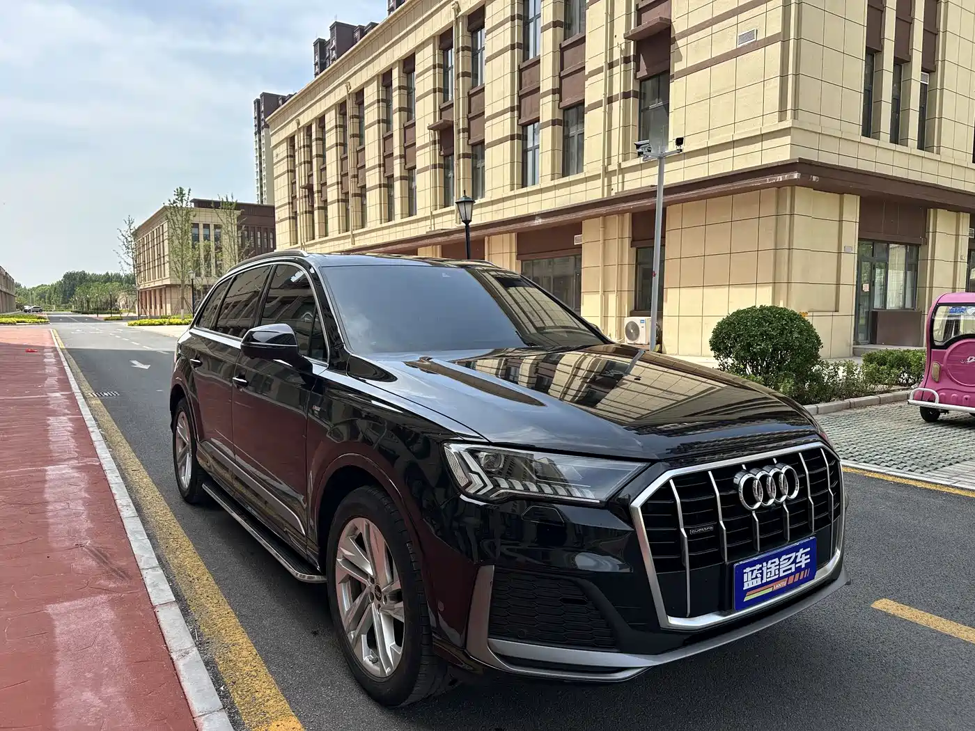 AUDI Q7