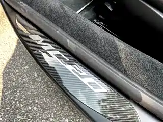 MASERATI MC20