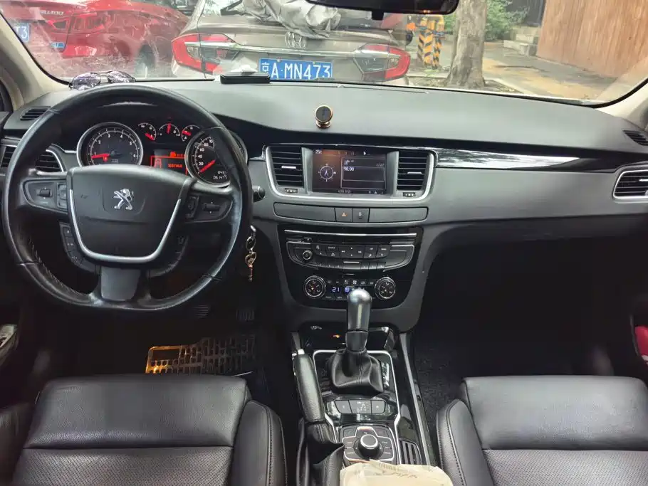 Peugeot 508 2012 2012 2.0L Automatic Smart Edition