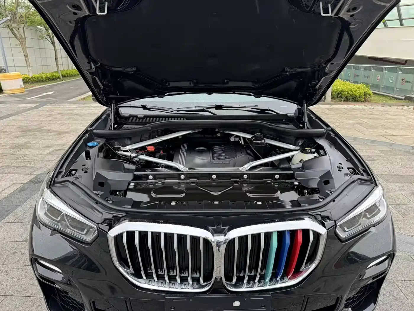 BMW X5 (Import) 2020 xDrive40i M Sport Package фото 32