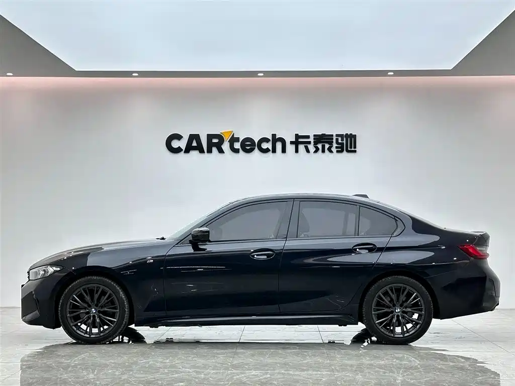 BMW 3 Series 2023 325i M Sport Black Night Package фото 2