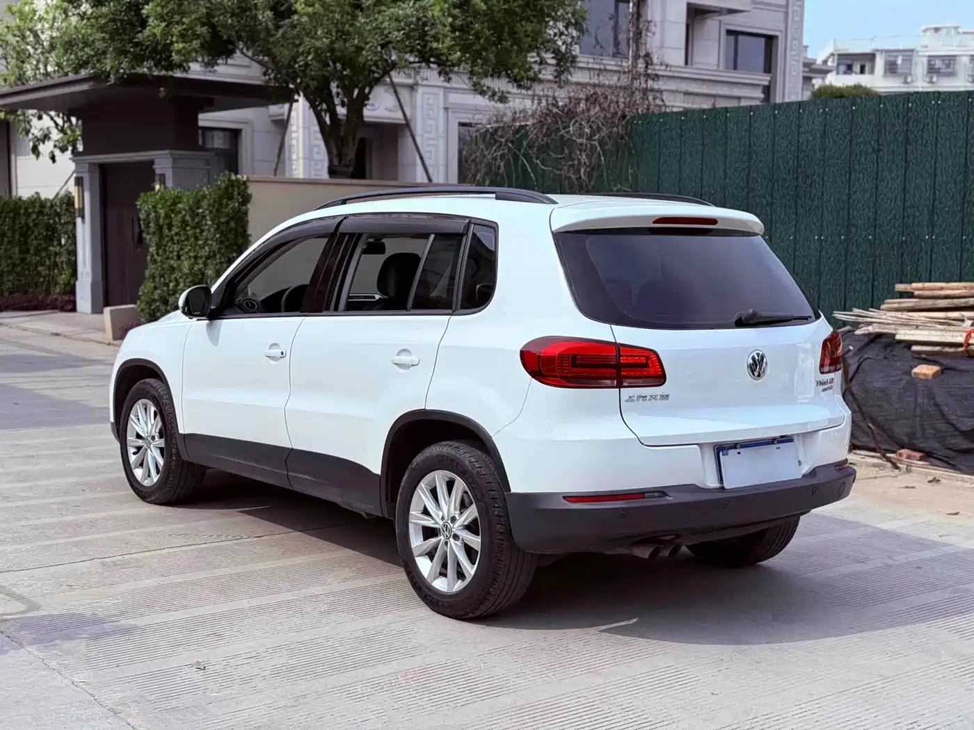 Volkswagen Tiguan 2016 280TSI Automatic 2WD Silk Road Fashion Edition фото 8