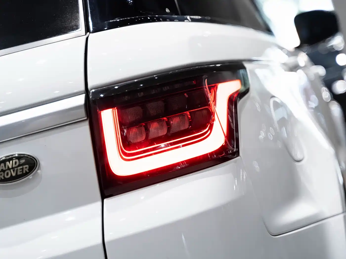 Land Rover Range Rover Sport PHEV 2018 Model P400e фото 8