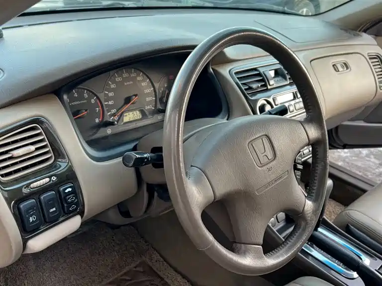 Honda Accord 2002