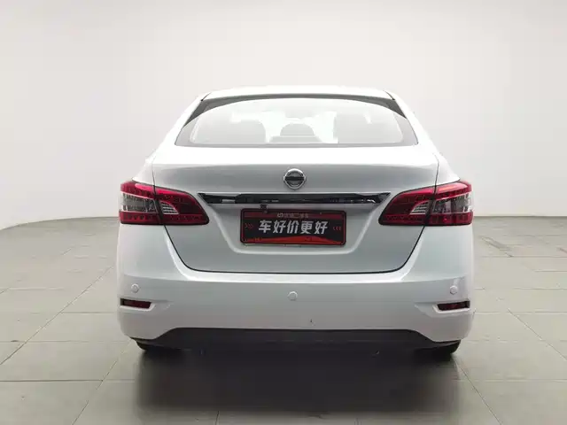 Nissan Sylphy 2014 1.6XV CVT Premium Edition — фото 4