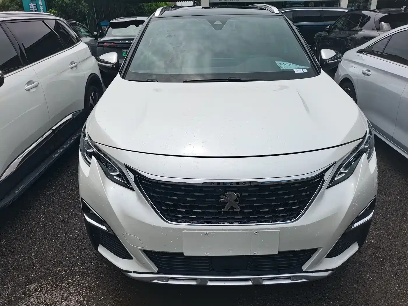 Peugeot 5008 2017 380THP 7-Seater Luxury GT Edition фото 2