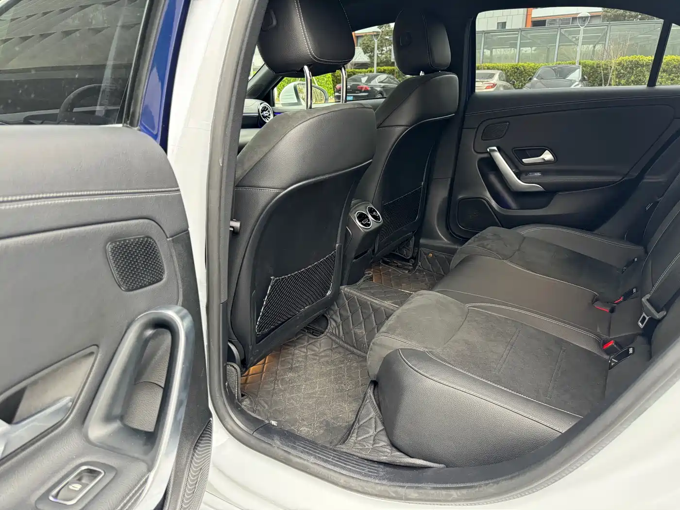 Mercedes-Benz A-Class 2020 A 200 L фото 12