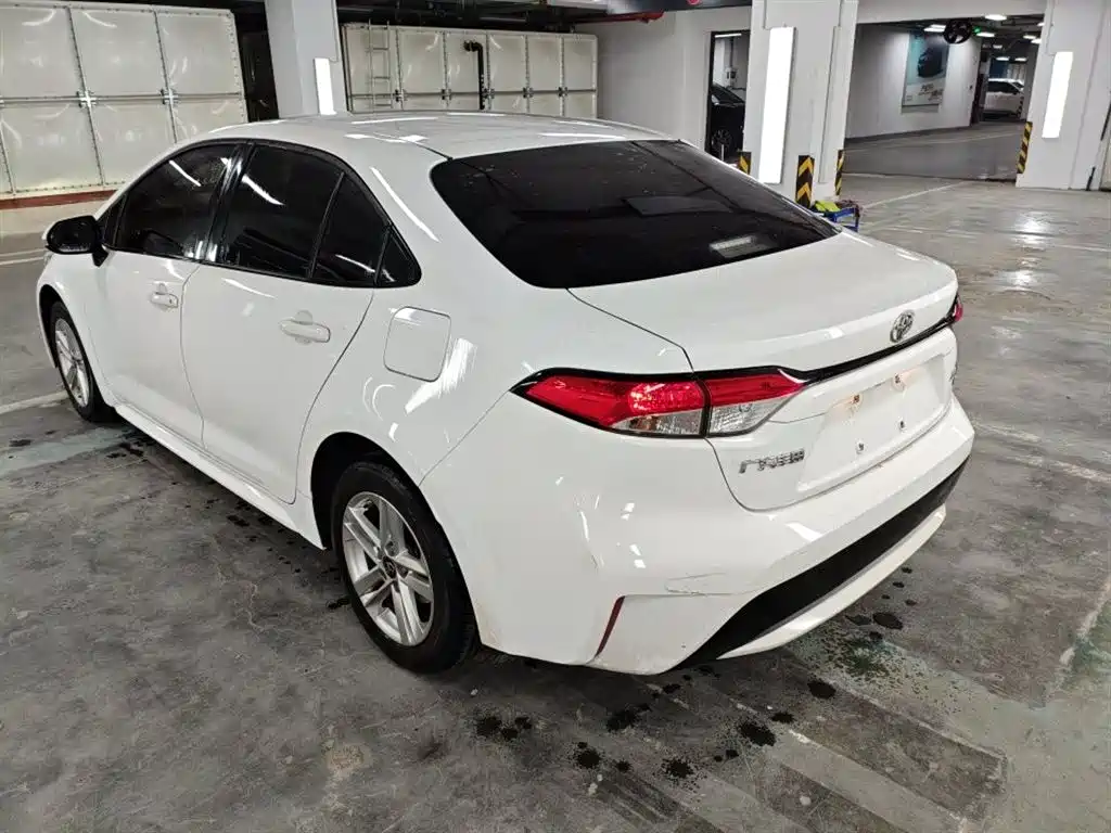 Toyota Levin 2021 185T CVT Luxury Edition фото 3