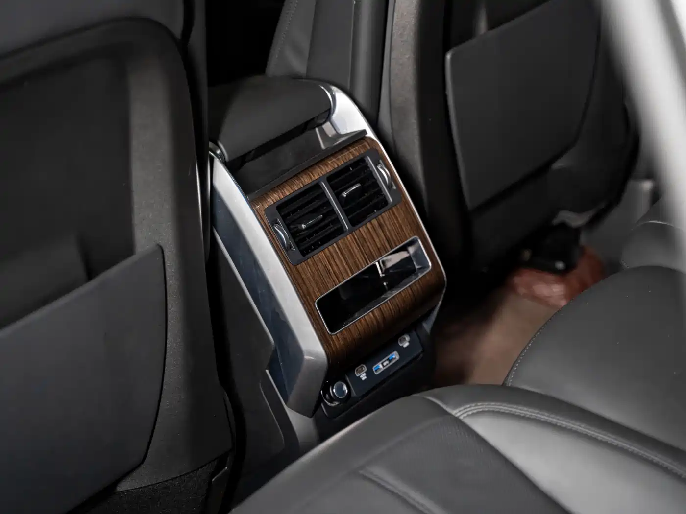 Land Rover Range Rover Sport PHEV 2018 Model P400e фото 20