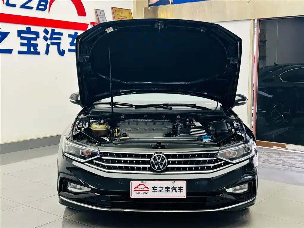 Volkswagen Magotan 2023 Model 2 Million Commemorative Edition 330TSI DSG Luxury фото 26