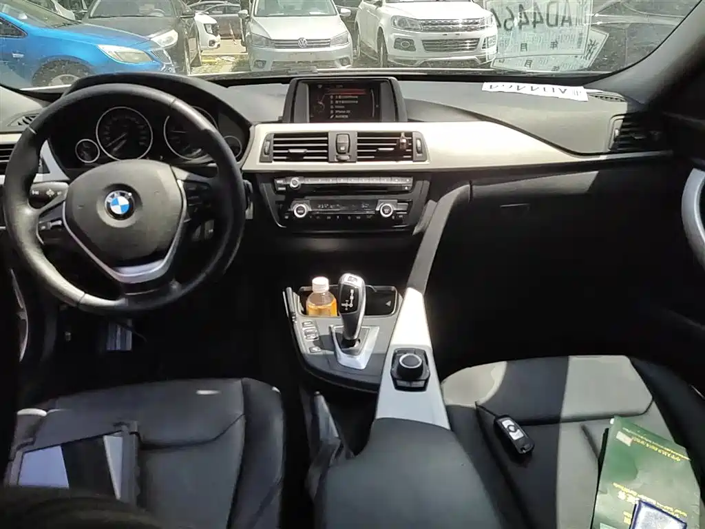 BMW 3 Series GT 2016 320i Fashion Style фото 6