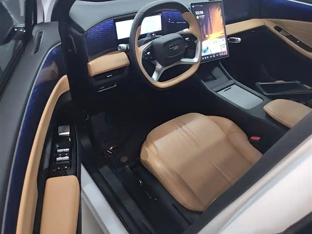 Geely Galaxy Galaxy L7 2023 1.5T 115km Starship фото 16